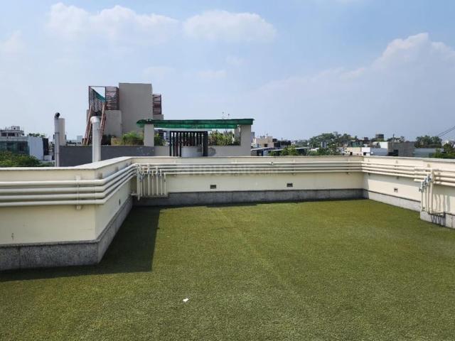4 BHK Independent Builder Floor in Vasant Vihar for rent New Delhi. The reference number is 20564195