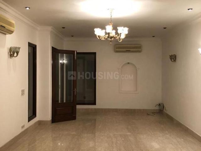 4 BHK Independent Builder Floor in Vasant Vihar for rent New Delhi. The reference number is 20681837