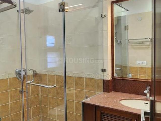 4 BHK Independent Builder Floor in Vasant Vihar for rent New Delhi. The reference number is 20734107