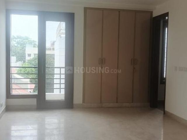 4 BHK Independent Builder Floor in Vasant Vihar for rent New Delhi. The reference number is 20739337