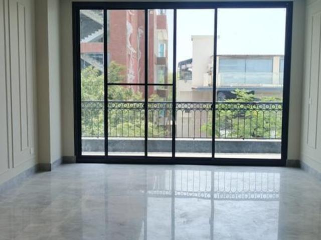 4 BHK Independent Builder Floor in Vasant Vihar for rent New Delhi. The reference number is 20872285
