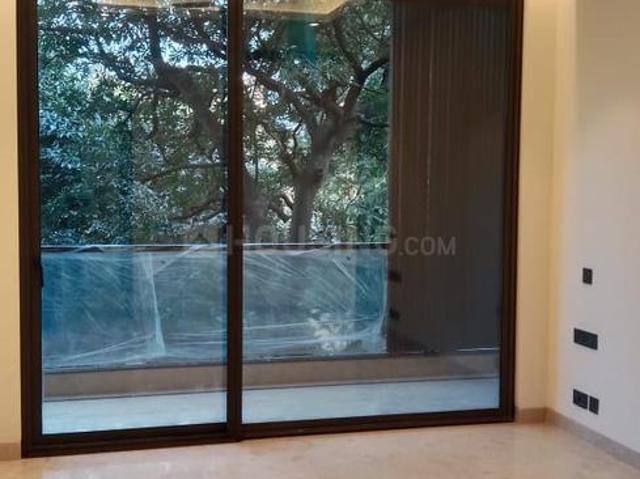 4 BHK Independent Builder Floor in Vasant Vihar for resale New Delhi. The reference number is 19512626