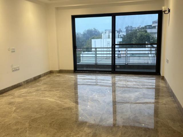4 BHK Independent Builder Floor in Vasant Vihar for resale New Delhi. The reference number is 19788665