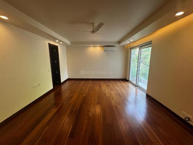4 BHK Independent Builder Floor in Vasant Vihar for resale New Delhi. The reference number is 20179903
