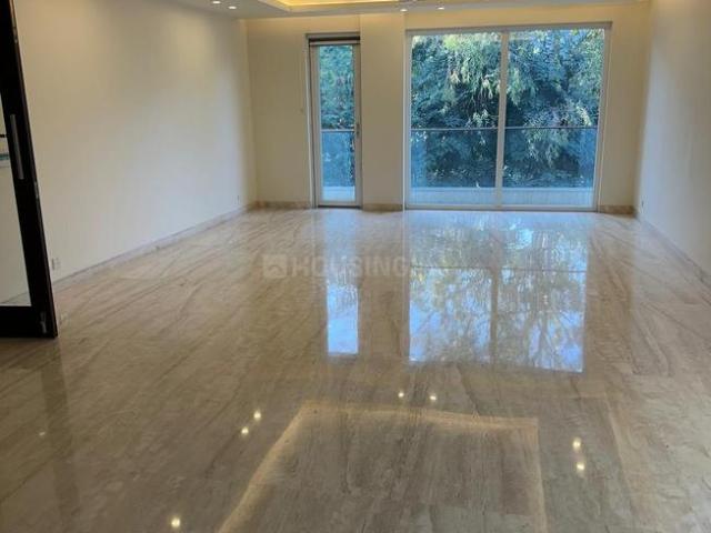4 BHK Independent Builder Floor in Vasant Vihar for resale New Delhi. The reference number is 20739173