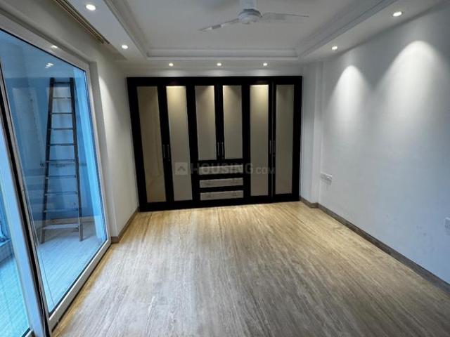 4 BHK Independent Builder Floor in Vasant Vihar for resale New Delhi. The reference number is 20909396