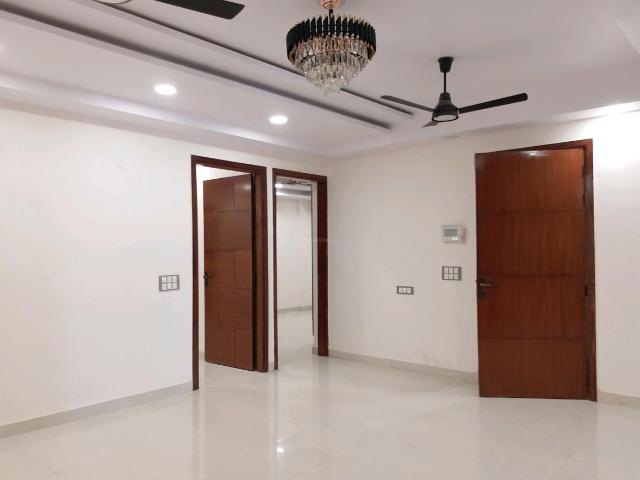 4 BHK Independent Builder Floor in Vasundhara for resale Ghaziabad. The reference number is 11907589