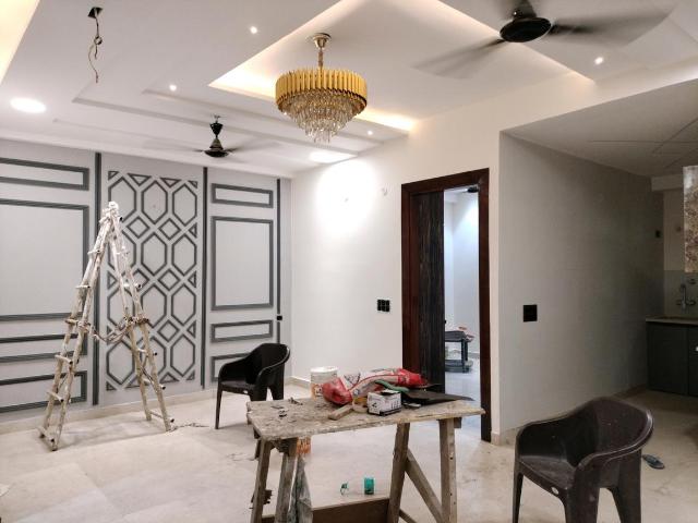 4 BHK Independent Builder Floor in Vasundhara for resale Ghaziabad. The reference number is 14939723