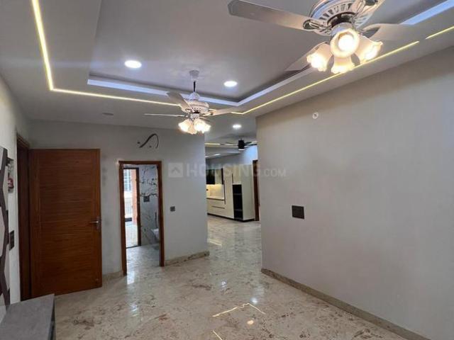 4 BHK Independent Builder Floor in Vasundhara for resale Ghaziabad. The reference number is 17484874