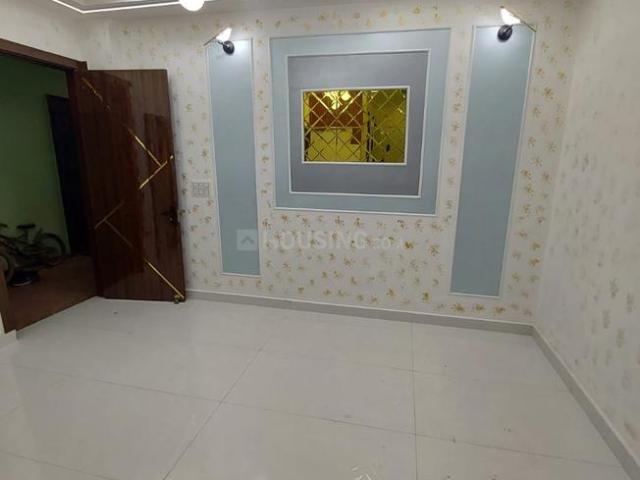 4 BHK Independent Builder Floor in Vasundhara for resale Ghaziabad. The reference number is 17484909