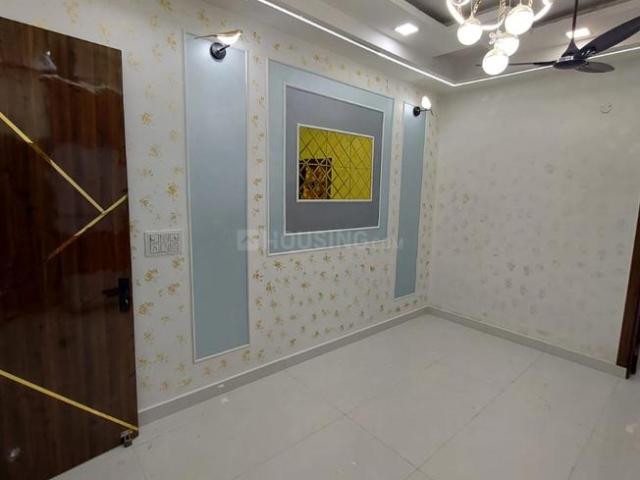 4 BHK Independent Builder Floor in Vasundhara for resale Ghaziabad. The reference number is 17484915