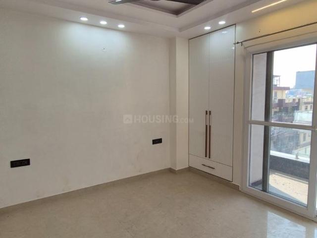 4 BHK Independent Builder Floor in Vasundhara for resale Ghaziabad. The reference number is 17603373