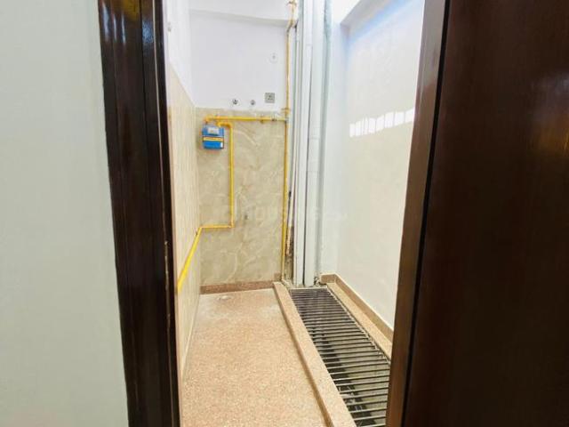 4 BHK Independent Builder Floor in Vasundhara for resale Ghaziabad. The reference number is 19843520