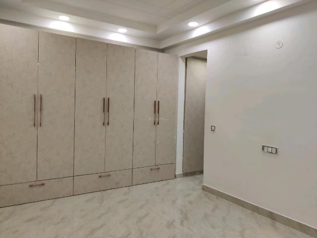 4 BHK Independent Builder Floor in Vasundhara for resale Ghaziabad. The reference number is 19230576
