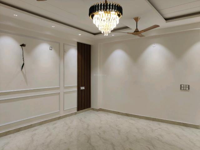4 BHK Independent Builder Floor in Vasundhara for resale Ghaziabad. The reference number is 19380435