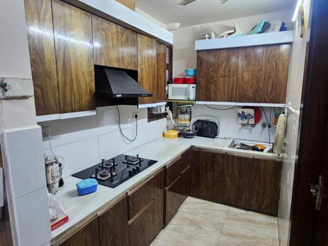 4 BHK Independent Builder Floor in Vasundhara for resale Ghaziabad. The reference number is 20262996