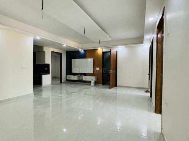 4 BHK Independent Builder Floor in Wave City for resale Ghaziabad. The reference number is 19088001