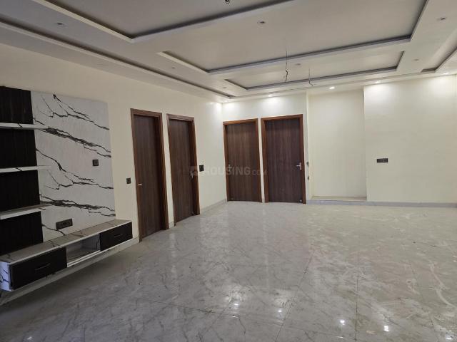 4 BHK Independent Builder Floor in Wave City for resale Ghaziabad. The reference number is 19111733