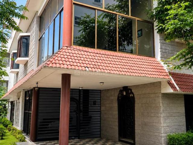 4 BHK Independent House in T Nagar for rent Chennai. The reference number is 20719302