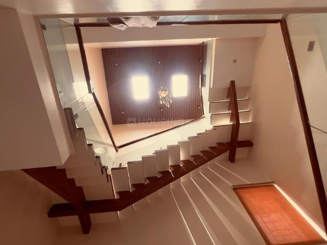 4 BHK Independent House in Thiruverkkadu for rent Chennai. The reference number is 20709624