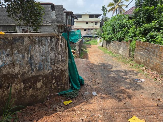 4 BHK Independent House in Thrikkakara North for resale Kochi. The reference number is 17143931