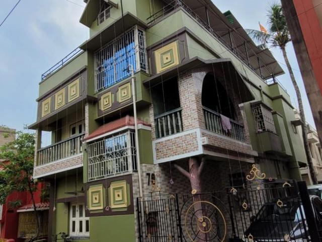 4 BHK Independent House in Tollygunge for resale Kolkata. The reference number is 16664902