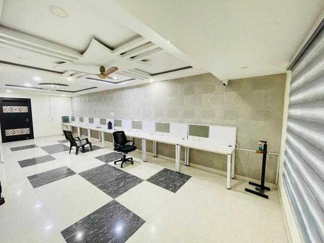 4 BHK Independent House in TT Nagar for rent Bhopal. The reference number is 20245062