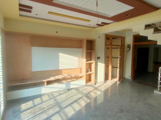 4 BHK Independent House in University Campus for resale Bangalore. The reference number is 16684508
