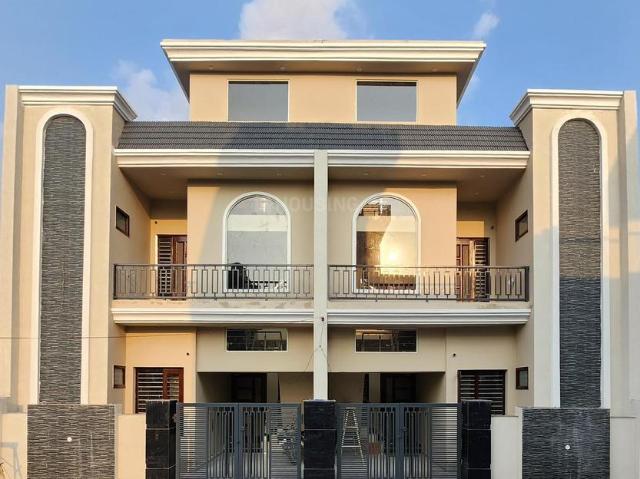 4 BHK Independent House in Utrathiya for resale Zirakpur. The reference number is 20111321