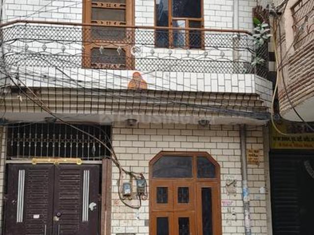 4 BHK Independent House in Uttam Nagar for resale New Delhi. The reference number is 20973672