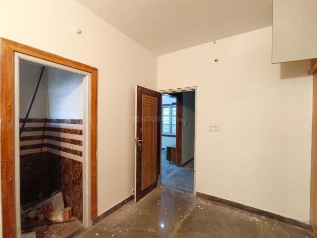 4 BHK Independent House in Varanasi for resale Bangalore. The reference number is 14475809