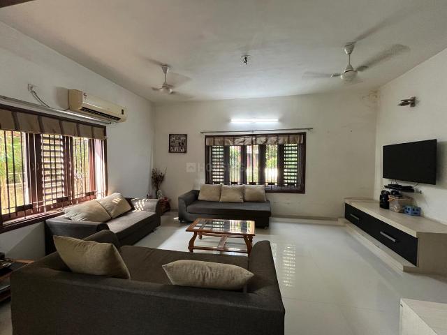 4 BHK Independent House in Vasna for resale Vadodara. The reference number is 16428325