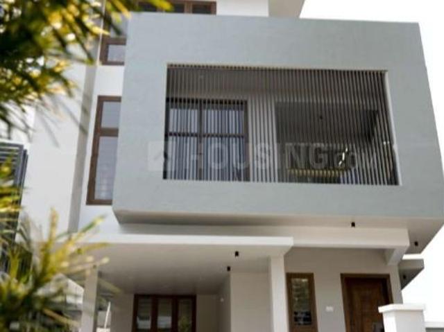 4 BHK Independent House in Vennala for resale Kochi. The reference number is 20673001