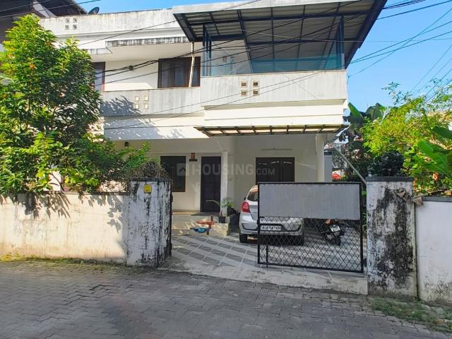 4 BHK Independent House in Vennala for resale Kochi. The reference number is 20329538