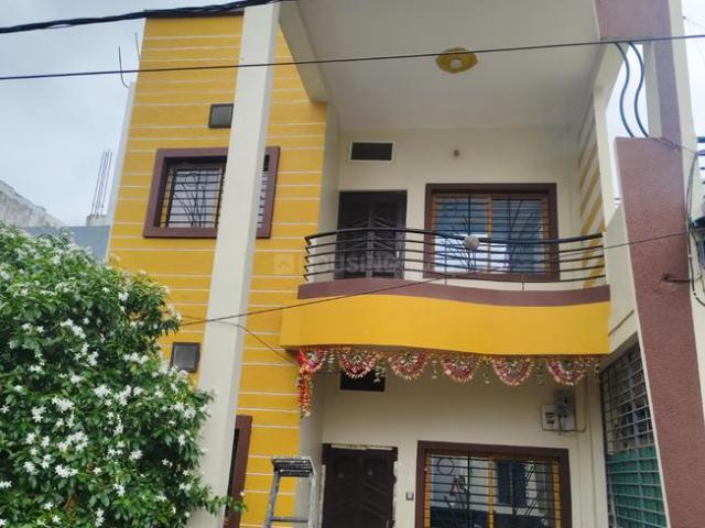 4 BHK Independent House in Vrandawan Dham Colony for rent Ujjain. The reference number is 20947763