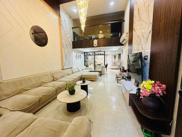 4 BHK Independent House in Vrindavan Colony for resale Indore. The reference number is 20478524