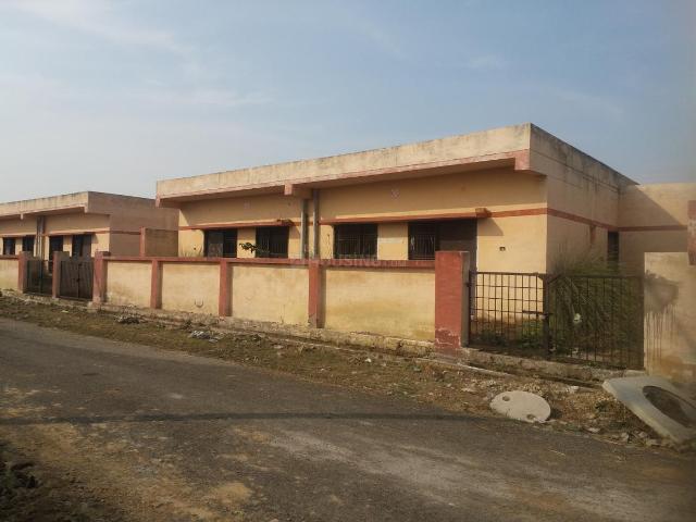 4 BHK Independent House in Vrindavan Yojana for rent Lucknow. The reference number is 14914689