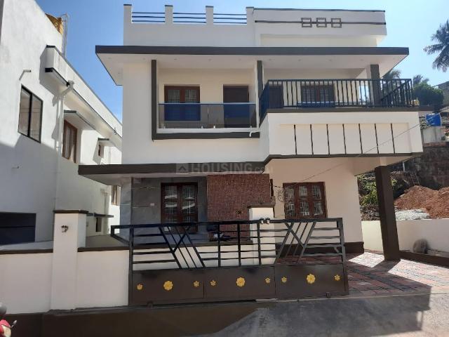4 BHK Independent House in Yeyyadi for resale Mangalore. The reference number is 20843443