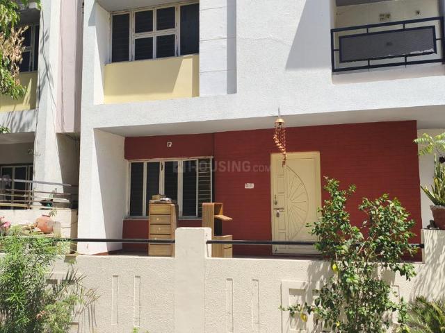 4 BHK Independent House in Zundal for resale Ahmedabad. The reference number is 20898905