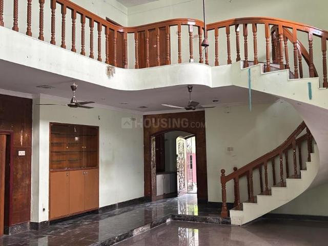 4 BHK Independent House in Adyar for resale Chennai. The reference number is 16537354