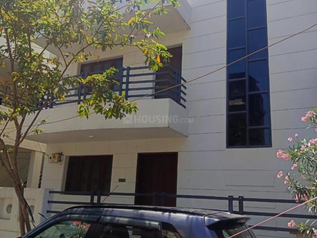 4 BHK Independent House in Althan for resale Surat. The reference number is 19876544