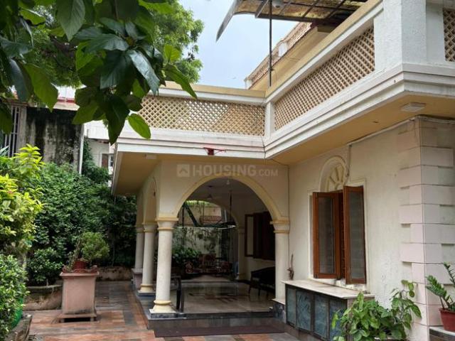 4 BHK Independent House in Ambawadi for resale Ahmedabad. The reference number is 20246473