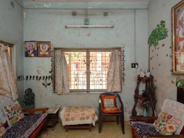 4 BHK Independent House in Ambawadi for resale Ahmedabad. The reference number is 20642464