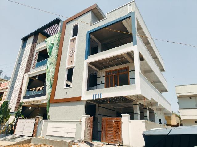 4 BHK Independent House in Ameenpur for resale Sangareddy. The reference number is 20336179