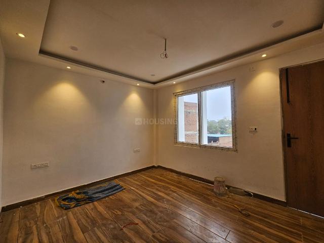 4 BHK Independent House in Awaleshpur for resale Varanasi. The reference number is 19194816