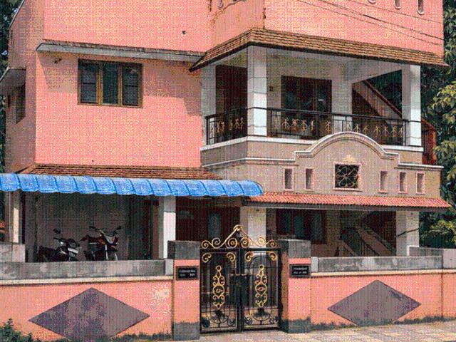 4 BHK Independent House in Avadi for resale Chennai. The reference number is 20394005