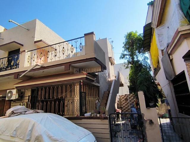 4 BHK Independent House in Behrampura for resale Ahmedabad. The reference number is 15713886