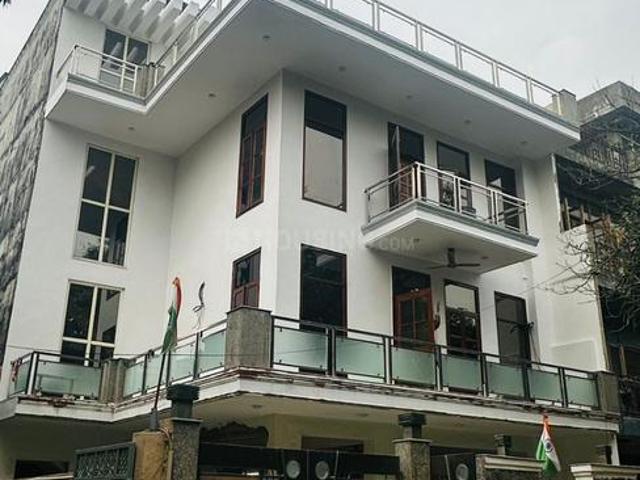 4 BHK Independent House in Beta II Greater Noida for resale Rampur Jagir. The reference number is 11052148