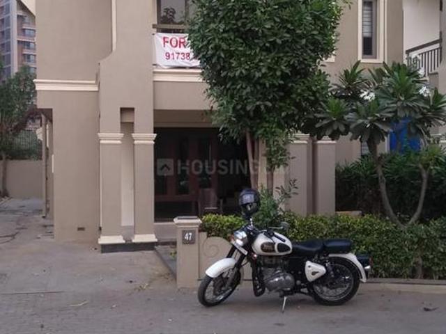 4 BHK Independent House in Bhadaj for resale Ahmedabad. The reference number is 19142114