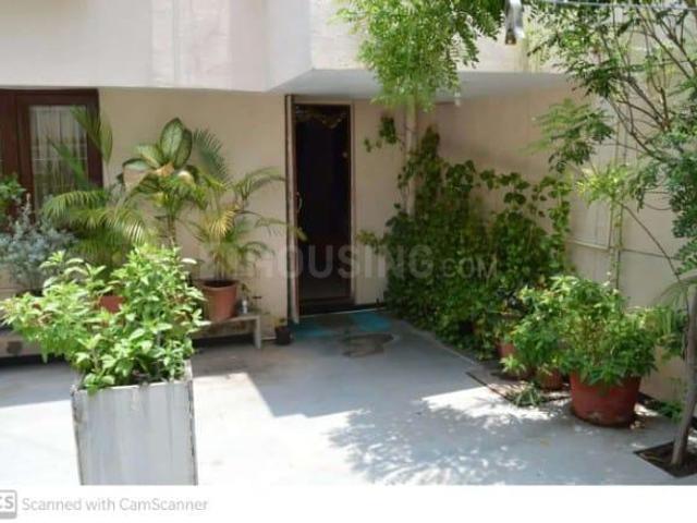 4 BHK Independent House in Bodakdev for rent Ahmedabad. The reference number is 19557723